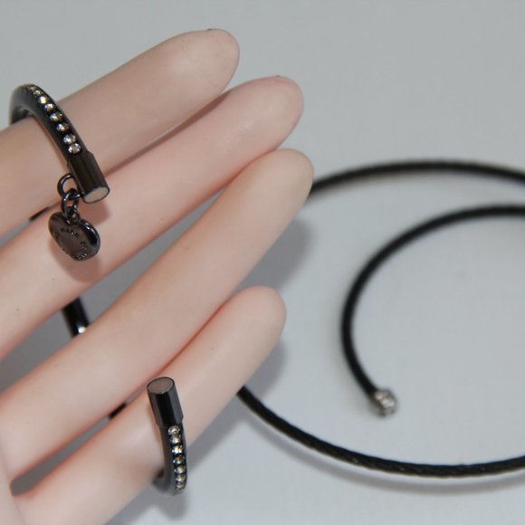 2 Crystal Bracelets Marc Jacobs and Twisted Cable - Picture 10 of 13